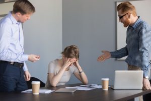 Bullying-mobbing a woman